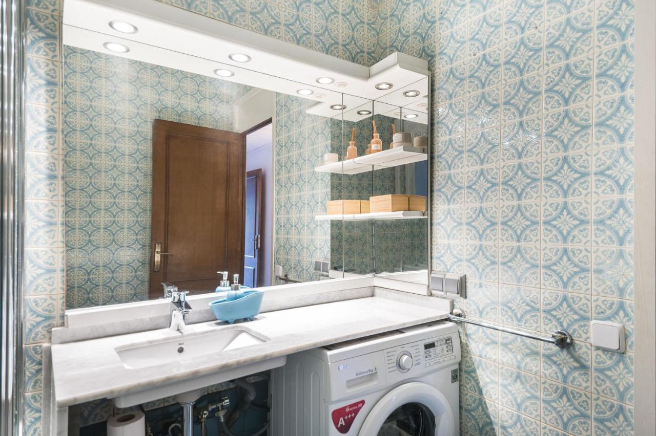 Spacious 3 Bed Apt In The Heart Of Sant Antoni Barcelona Eksteriør bilde